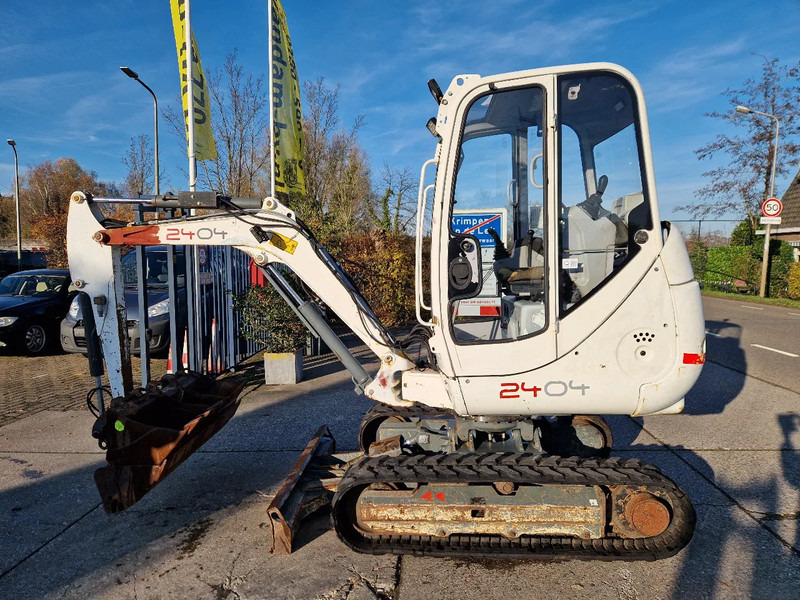 WACKER NEUSON 2404RD kan op een helling draaien - Minigraafmachine: afbeelding 2 WACKER NEUSON 2404RD kan op een helling draaien - Minigraafmachine: afbeelding 2