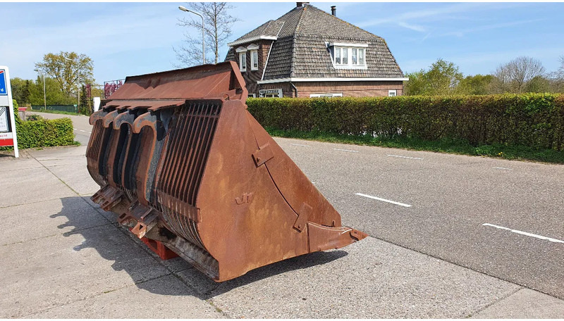 Zeer zware puinbak dubbele Caterpillar aansluiting - Bak voor Bouwmachine: afbeelding 4 Zeer zware puinbak dubbele Caterpillar aansluiting - Bak voor Bouwmachine: afbeelding 4