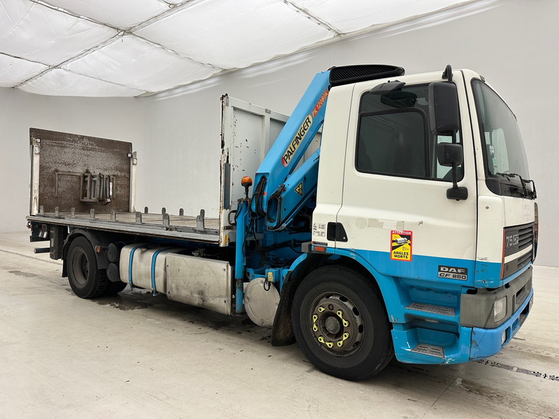 DAF CF75.250* - Vrachtwagen met open laadbak, Kraanwagen: afbeelding 3 DAF CF75.250* - Vrachtwagen met open laadbak, Kraanwagen: afbeelding 3