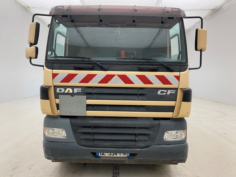 DAF CF85.340 - 6x2 - Bitumen sprayer: afbeelding 2 DAF CF85.340 - 6x2 - Bitumen sprayer: afbeelding 2