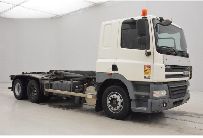 DAF CF85.410 - 6x2 - Haakarmsysteem vrachtwagen: afbeelding 3 DAF CF85.410 - 6x2 - Haakarmsysteem vrachtwagen: afbeelding 3