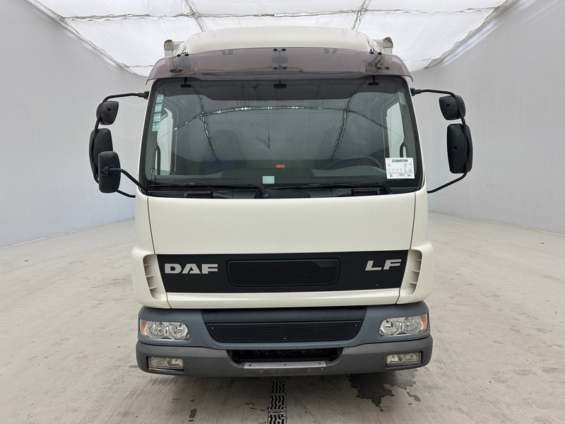 DAF LF45.150 - Bakwagen: afbeelding 2 DAF LF45.150 - Bakwagen: afbeelding 2