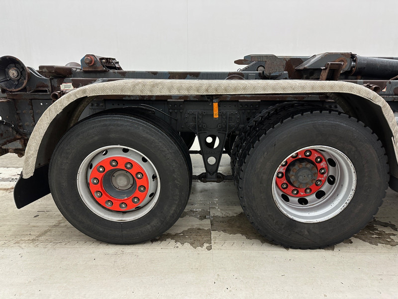 DAF XF105.410 Space Cab - Haakarmsysteem vrachtwagen: afbeelding 4 DAF XF105.410 Space Cab - Haakarmsysteem vrachtwagen: afbeelding 4