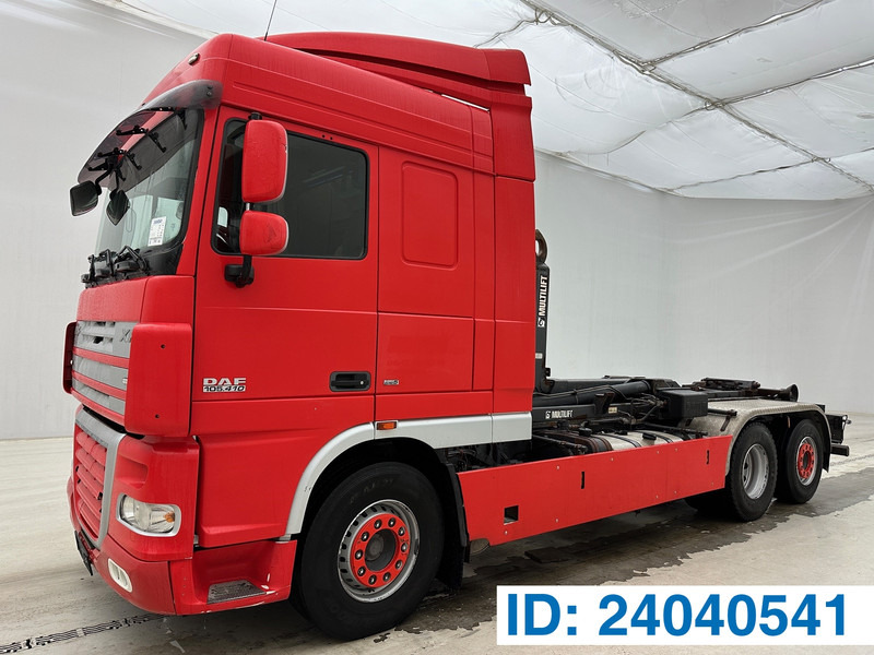 DAF XF105.410 Space Cab - Haakarmsysteem vrachtwagen: afbeelding 1 DAF XF105.410 Space Cab - Haakarmsysteem vrachtwagen: afbeelding 1