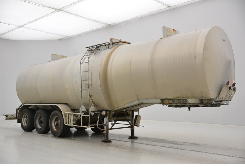 Fruehauf Bitumen tank trailer - Tankoplegger: afbeelding 3 Fruehauf Bitumen tank trailer - Tankoplegger: afbeelding 3