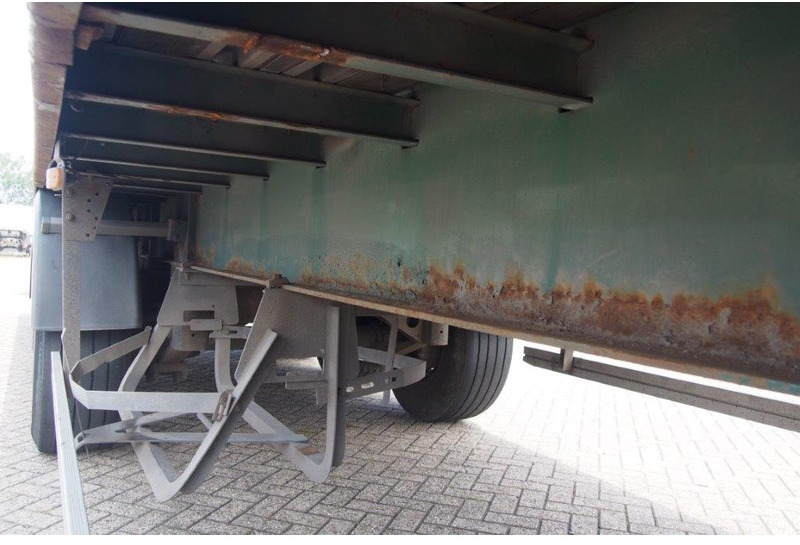 Fruehauf Plateau - Open bak met boorden oplegger: afbeelding 5 Fruehauf Plateau - Open bak met boorden oplegger: afbeelding 5