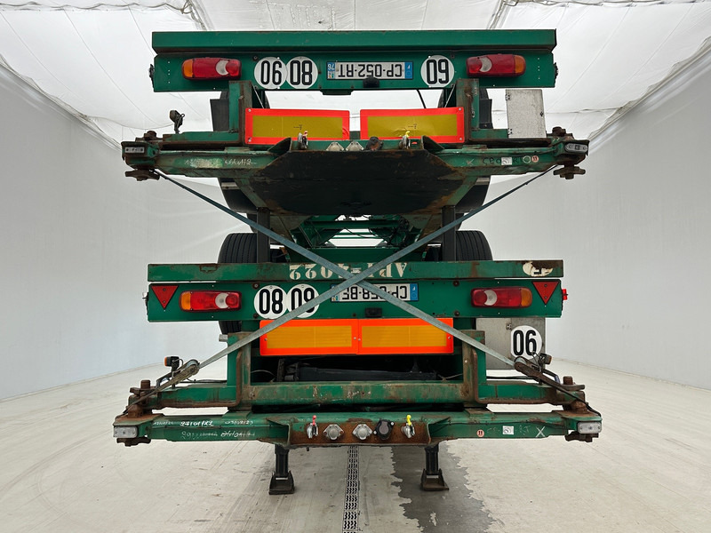 GT Trailers 4 x Skelet 2 x 20-40 ft - Containertransporter/ Wissellaadbak oplegger: afbeelding 2 GT Trailers 4 x Skelet 2 x 20-40 ft - Containertransporter/ Wissellaadbak oplegger: afbeelding 2