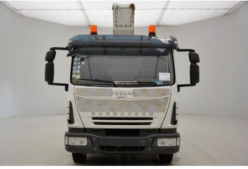 Iveco Eurocargo 120E18 - Vrachtwagen hoogwerker: afbeelding 2 Iveco Eurocargo 120E18 - Vrachtwagen hoogwerker: afbeelding 2