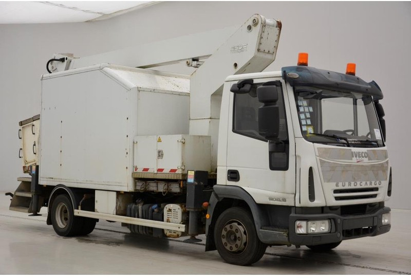 Iveco Eurocargo 120E18 - Vrachtwagen hoogwerker: afbeelding 3 Iveco Eurocargo 120E18 - Vrachtwagen hoogwerker: afbeelding 3
