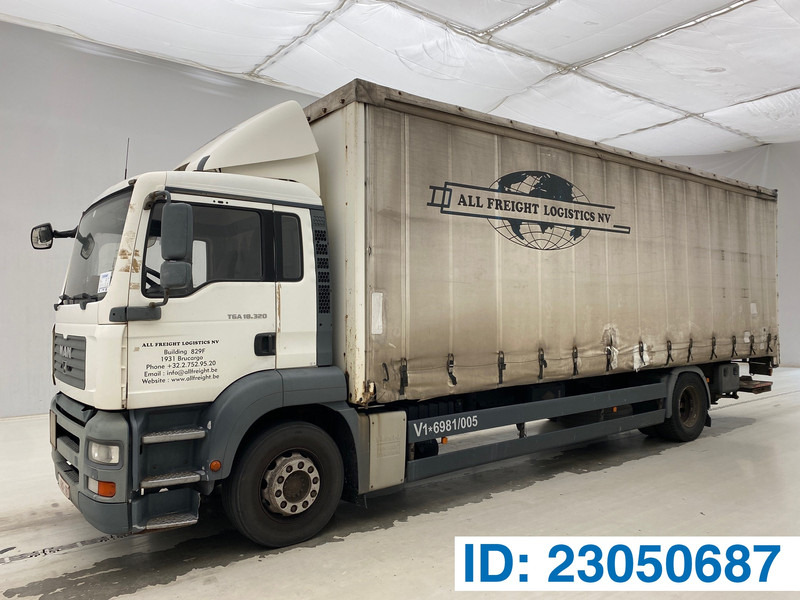 MAN TGA 18.320 - Schuifzeilen vrachtwagen: afbeelding 1 MAN TGA 18.320 - Schuifzeilen vrachtwagen: afbeelding 1