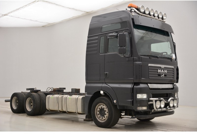MAN TGA 28.530 - 6x2 - Chassis vrachtwagen: afbeelding 3 MAN TGA 28.530 - 6x2 - Chassis vrachtwagen: afbeelding 3