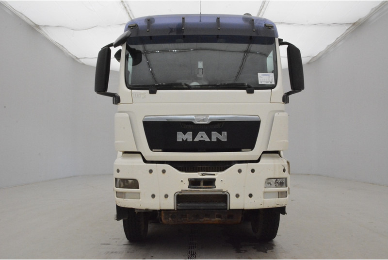 MAN TGS 35.480 - 8x4 - NON-EU - Kipper vrachtwagen: afbeelding 2 MAN TGS 35.480 - 8x4 - NON-EU - Kipper vrachtwagen: afbeelding 2