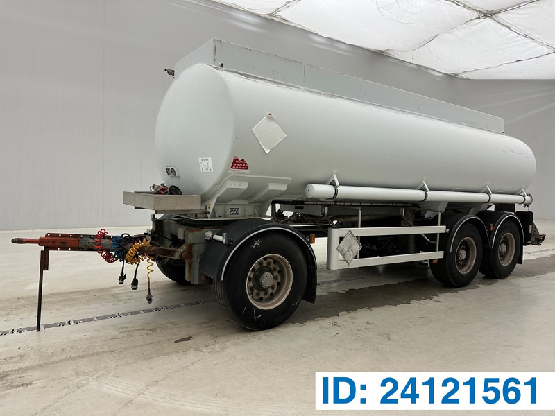 Magyar Aluminium tank 19570 L - Tank aanhanger: afbeelding 1 Magyar Aluminium tank 19570 L - Tank aanhanger: afbeelding 1