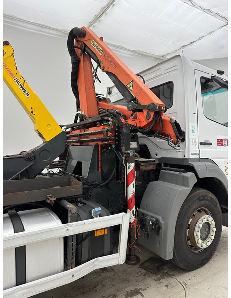 Mercedes-Benz Axor 1824 - Haakarmsysteem vrachtwagen, Kraanwagen: afbeelding 5 Mercedes-Benz Axor 1824 - Haakarmsysteem vrachtwagen, Kraanwagen: afbeelding 5