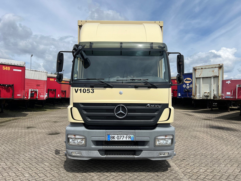 Mercedes-Benz Axor 1828 - Schuifzeilen vrachtwagen: afbeelding 2 Mercedes-Benz Axor 1828 - Schuifzeilen vrachtwagen: afbeelding 2