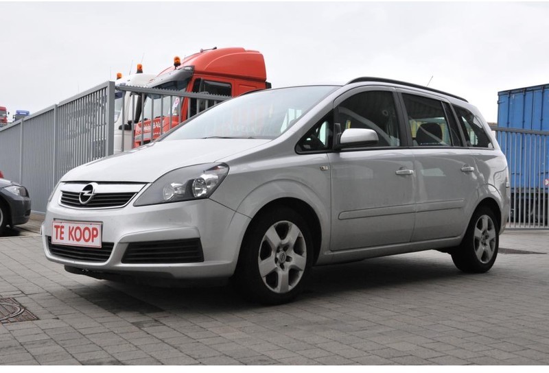 Opel Zafira - Personenwagen: afbeelding 2 Opel Zafira - Personenwagen: afbeelding 2