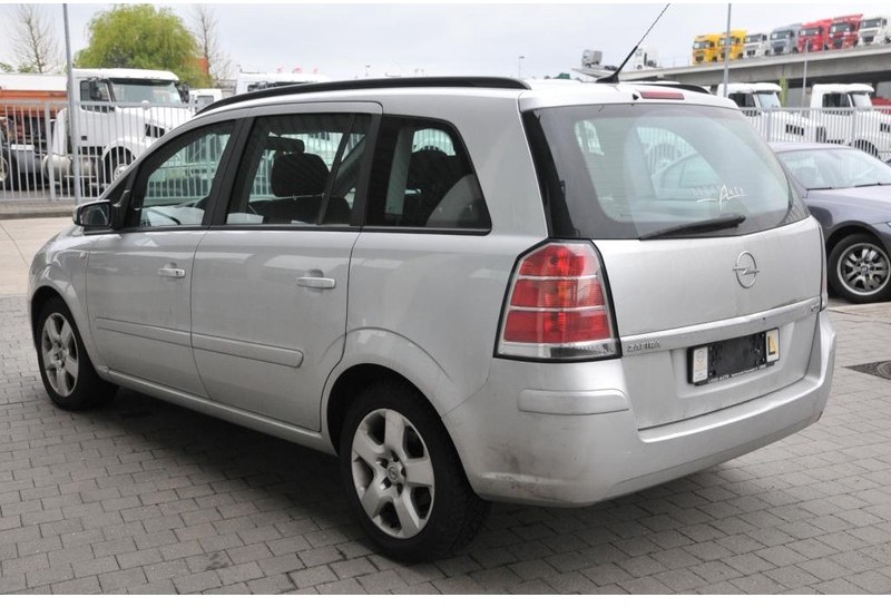 Opel Zafira - Personenwagen: afbeelding 4 Opel Zafira - Personenwagen: afbeelding 4