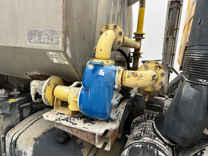 Renault Kerax 320 DCi - 6x4 - Tankwagen: afbeelding 4 Renault Kerax 320 DCi - 6x4 - Tankwagen: afbeelding 4