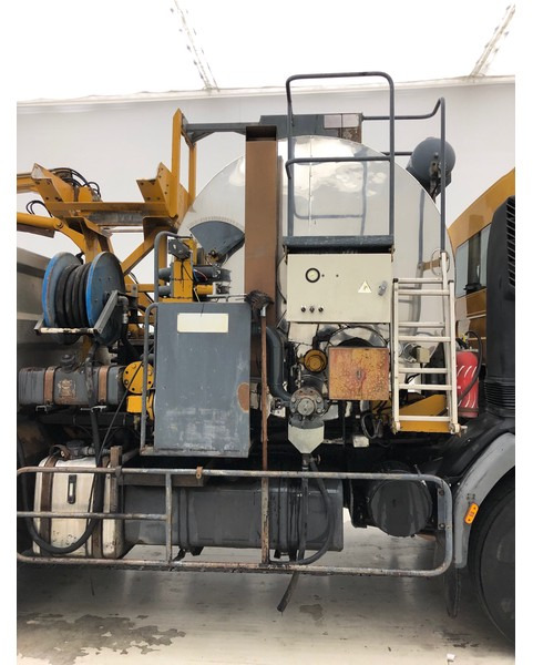 Renault Premium 340 Asphalt Distributor Bitumen Sprayer* - Bitumen sprayer: afbeelding 4 Renault Premium 340 Asphalt Distributor Bitumen Sprayer* - Bitumen sprayer: afbeelding 4
