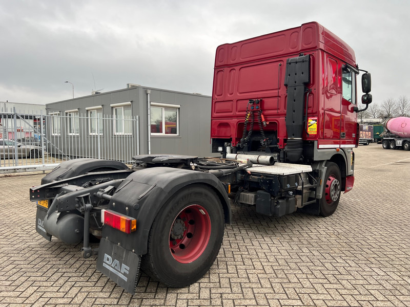 DAF XF105.410 Space Cab - ADR* - Trekker: afbeelding 4 DAF XF105.410 Space Cab - ADR* - Trekker: afbeelding 4