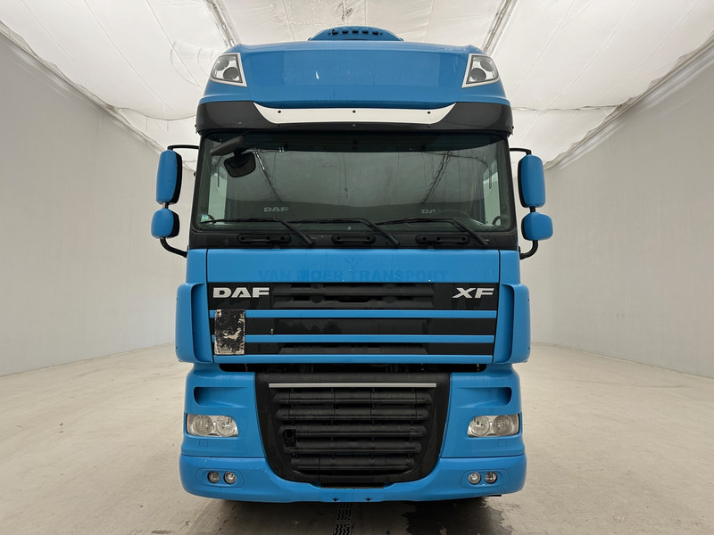 DAF XF105.460 Super Space Cab - Trekker: afbeelding 2 DAF XF105.460 Super Space Cab - Trekker: afbeelding 2
