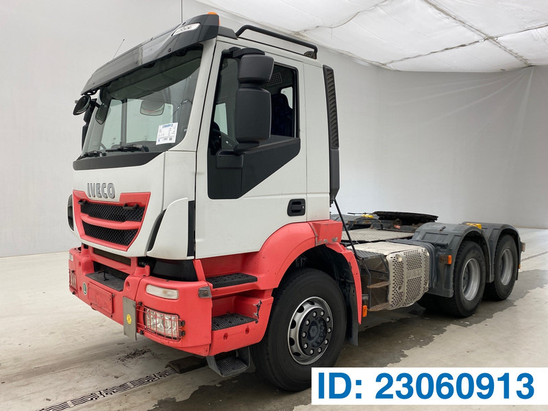 Iveco Trakker 450 - Trekker: afbeelding 1 Iveco Trakker 450 - Trekker: afbeelding 1