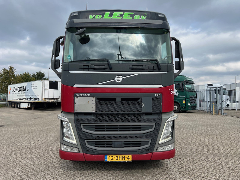 Volvo FH 420 Globetrotter - ADR - Trekker: afbeelding 2 Volvo FH 420 Globetrotter - ADR - Trekker: afbeelding 2