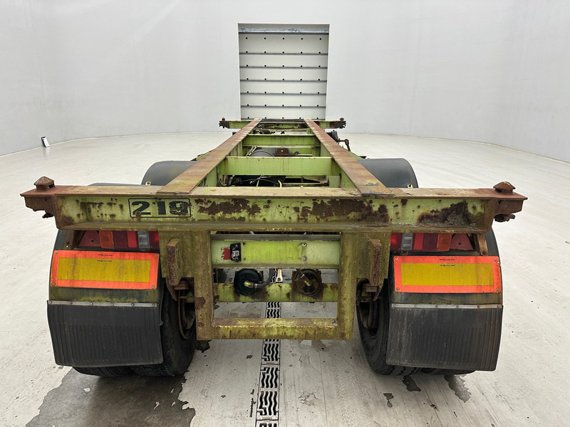 Van Hool Skelet 20 ft - Containertransporter/ Wissellaadbak oplegger: afbeelding 5 Van Hool Skelet 20 ft - Containertransporter/ Wissellaadbak oplegger: afbeelding 5