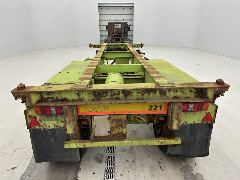 Van Hool Skelet 20 ft - Containertransporter/ Wissellaadbak oplegger: afbeelding 5 Van Hool Skelet 20 ft - Containertransporter/ Wissellaadbak oplegger: afbeelding 5