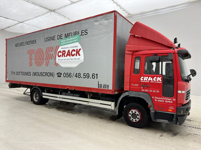 Volvo FL 220 - Containertransporter/ Wissellaadbak vrachtwagen: afbeelding 3 Volvo FL 220 - Containertransporter/ Wissellaadbak vrachtwagen: afbeelding 3
