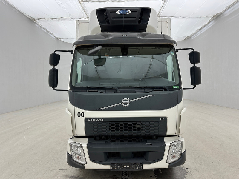 Volvo FL 250 - Koelwagen vrachtwagen: afbeelding 2 Volvo FL 250 - Koelwagen vrachtwagen: afbeelding 2