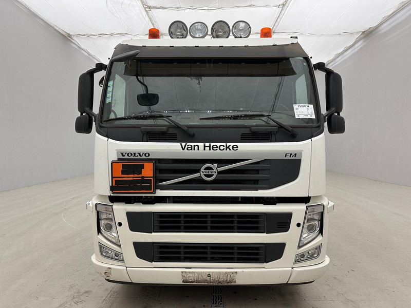 Volvo FM 300 - 6x2 - Tankwagen: afbeelding 2 Volvo FM 300 - 6x2 - Tankwagen: afbeelding 2