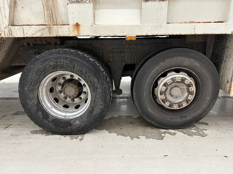 Volvo FM 330 - Vuilniswagen: afbeelding 5 Volvo FM 330 - Vuilniswagen: afbeelding 5