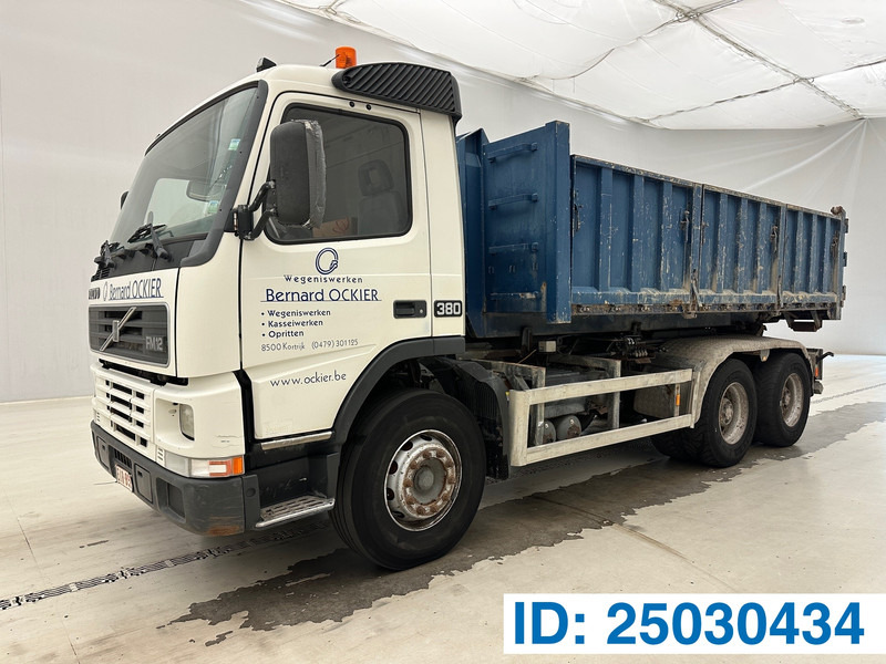 Volvo FM12.380 - 6x4 - Haakarmsysteem vrachtwagen: afbeelding 1 Volvo FM12.380 - 6x4 - Haakarmsysteem vrachtwagen: afbeelding 1