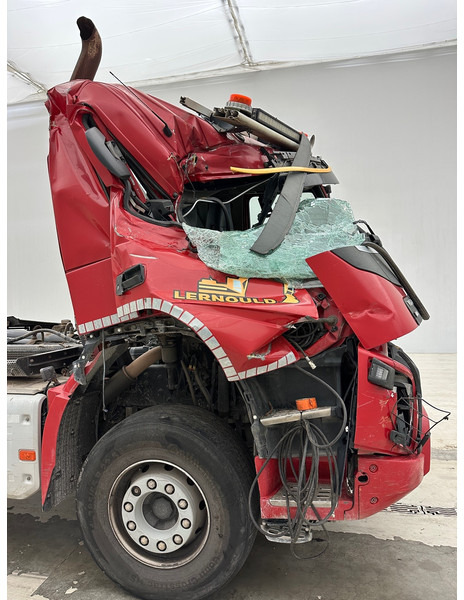 Volvo FMx 550 - 6x4 - Haakarmsysteem vrachtwagen: afbeelding 4 Volvo FMx 550 - 6x4 - Haakarmsysteem vrachtwagen: afbeelding 4