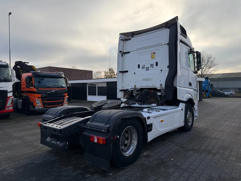 Mercedes-Benz Actros 1848 Big space Retarder Euro 6 - Trekker: afbeelding 4 Mercedes-Benz Actros 1848 Big space Retarder Euro 6 - Trekker: afbeelding 4