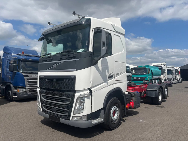 Volvo FH 500 6X2 Euro 6 - Chassis vrachtwagen: afbeelding 1 Volvo FH 500 6X2 Euro 6 - Chassis vrachtwagen: afbeelding 1