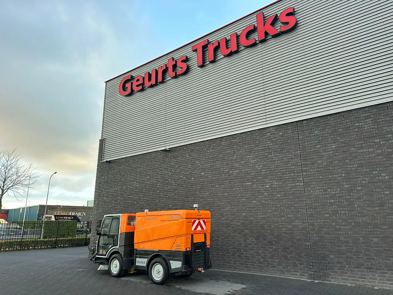 Bucher CITYCAT V20 - Veegwagen: afbeelding 3 Bucher CITYCAT V20 - Veegwagen: afbeelding 3