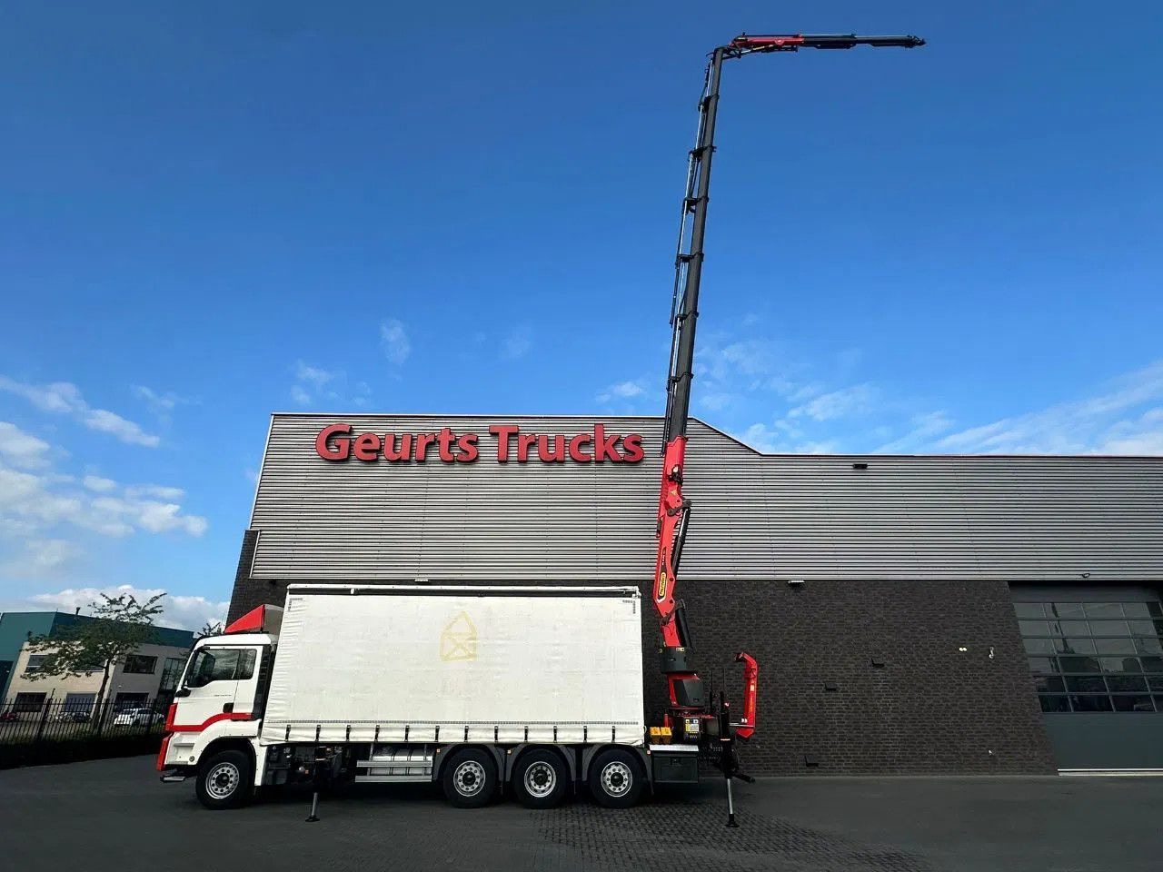 MAN TGS 35.470 8X2 SCHUIFZEIL MET PALFINGER PK37.002 - Kraanwagen: afbeelding 5 MAN TGS 35.470 8X2 SCHUIFZEIL MET PALFINGER PK37.002 - Kraanwagen: afbeelding 5