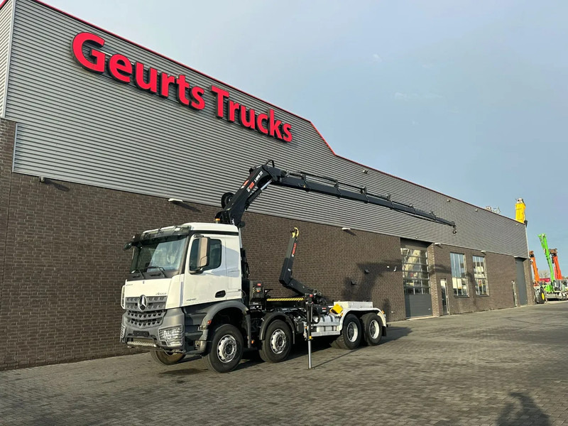 Mercedes-Benz AROCS 4148 8X4 MET MULTILIFT ULT T 21 S51 HAAKARMSYSTEEM + HIAB X-HIPRO 232 E-6 KRAAN/CRANE/KRAN/GRUA - Haakarmsysteem vrachtwagen: afbeelding 2 Mercedes-Benz AROCS 4148 8X4 MET MULTILIFT ULT T 21 S51 HAAKARMSYSTEEM + HIAB X-HIPRO 232 E-6 KRAAN/CRANE/KRAN/GRUA - Haakarmsysteem vrachtwagen: afbeelding 2