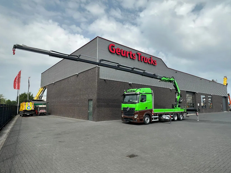 Mercedes-Benz Actros 2545 6X4 OPENLAADBAK MET FASSI F545RA.2.28 XE DINAMIC KRAAN / KRAAN/ CRANE/ GRUA - Kraanwagen: afbeelding 2 Mercedes-Benz Actros 2545 6X4 OPENLAADBAK MET FASSI F545RA.2.28 XE DINAMIC KRAAN / KRAAN/ CRANE/ GRUA - Kraanwagen: afbeelding 2