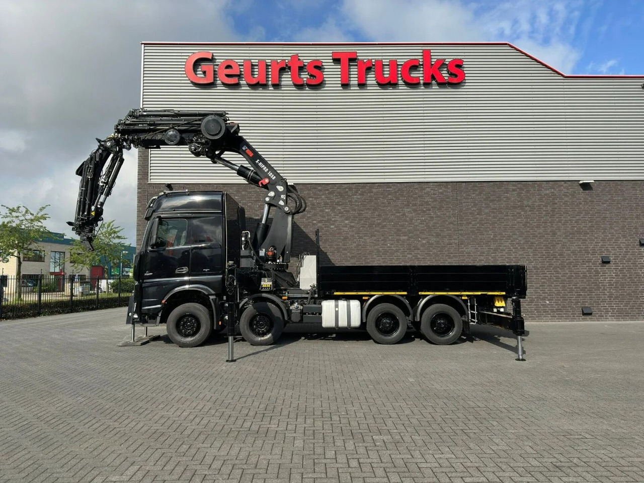Mercedes-Benz Arocs 3251 8X4 + HIAB 1058 E-8 + JIB 150X-6 JDC - Kraanwagen: afbeelding 5 Mercedes-Benz Arocs 3251 8X4 + HIAB 1058 E-8 + JIB 150X-6 JDC - Kraanwagen: afbeelding 5