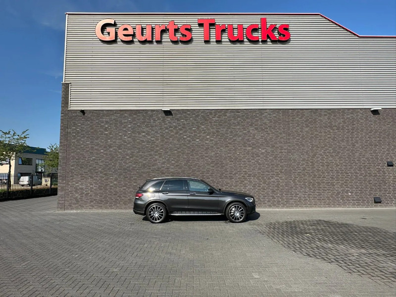 Mercedes-Benz GLC AMG 200 4MATIC - SUV: afbeelding 4 Mercedes-Benz GLC AMG 200 4MATIC - SUV: afbeelding 4