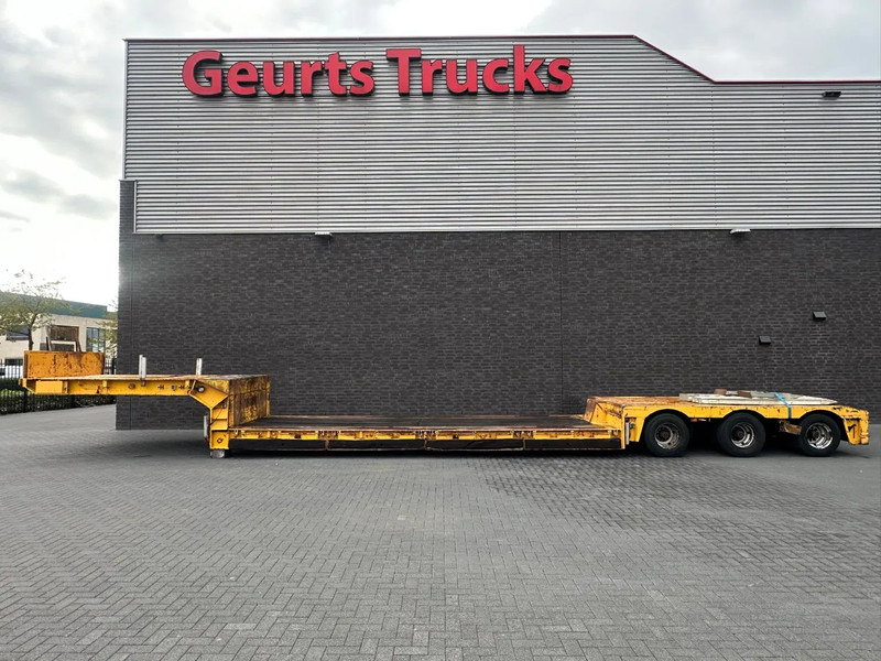Nooteboom EURO-48-03 DIEPLADER / TIEFLADER / LOW LOADER MET HYDRAULISCH VERING EN STUURASSEN - Dieplader oplegger: afbeelding 1 Nooteboom EURO-48-03 DIEPLADER / TIEFLADER / LOW LOADER MET HYDRAULISCH VERING EN STUURASSEN - Dieplader oplegger: afbeelding 1