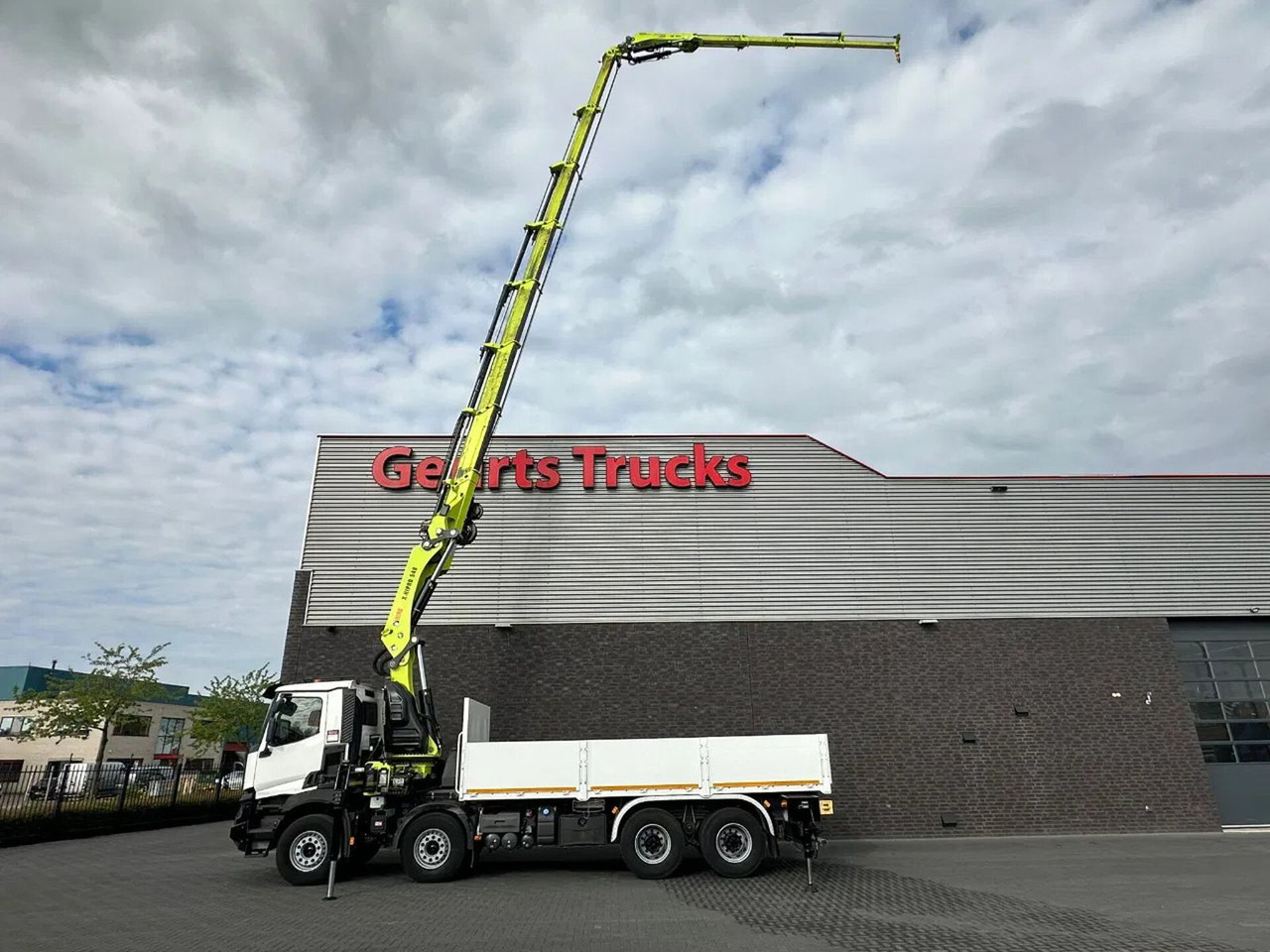 Renault C460 8X4 + HIAB X-HIPRO 548 E-7 MET JIB KRAAN / - Kraanwagen: afbeelding 4 Renault C460 8X4 + HIAB X-HIPRO 548 E-7 MET JIB KRAAN / - Kraanwagen: afbeelding 4