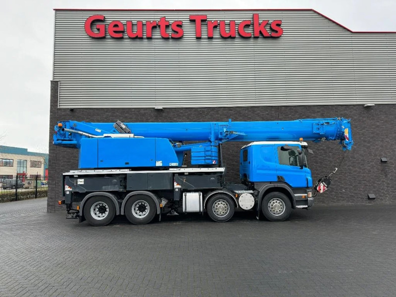 Scania P420 8X4 + LIEBHERR LTF 1045-4.1 KRAAN/KRAN/CRANE/GRUA - Kraanwagen: afbeelding 4 Scania P420 8X4 + LIEBHERR LTF 1045-4.1 KRAAN/KRAN/CRANE/GRUA - Kraanwagen: afbeelding 4