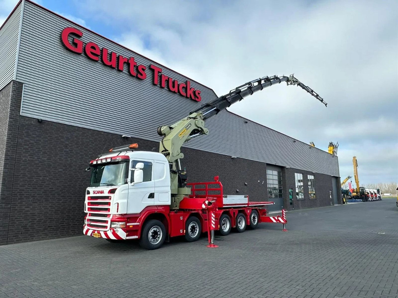 Scania R480 10X4 TREKKER-BAKWAGEN COMBI + PALFINGER PK - Kraanwagen: afbeelding 2 Scania R480 10X4 TREKKER-BAKWAGEN COMBI + PALFINGER PK - Kraanwagen: afbeelding 2
