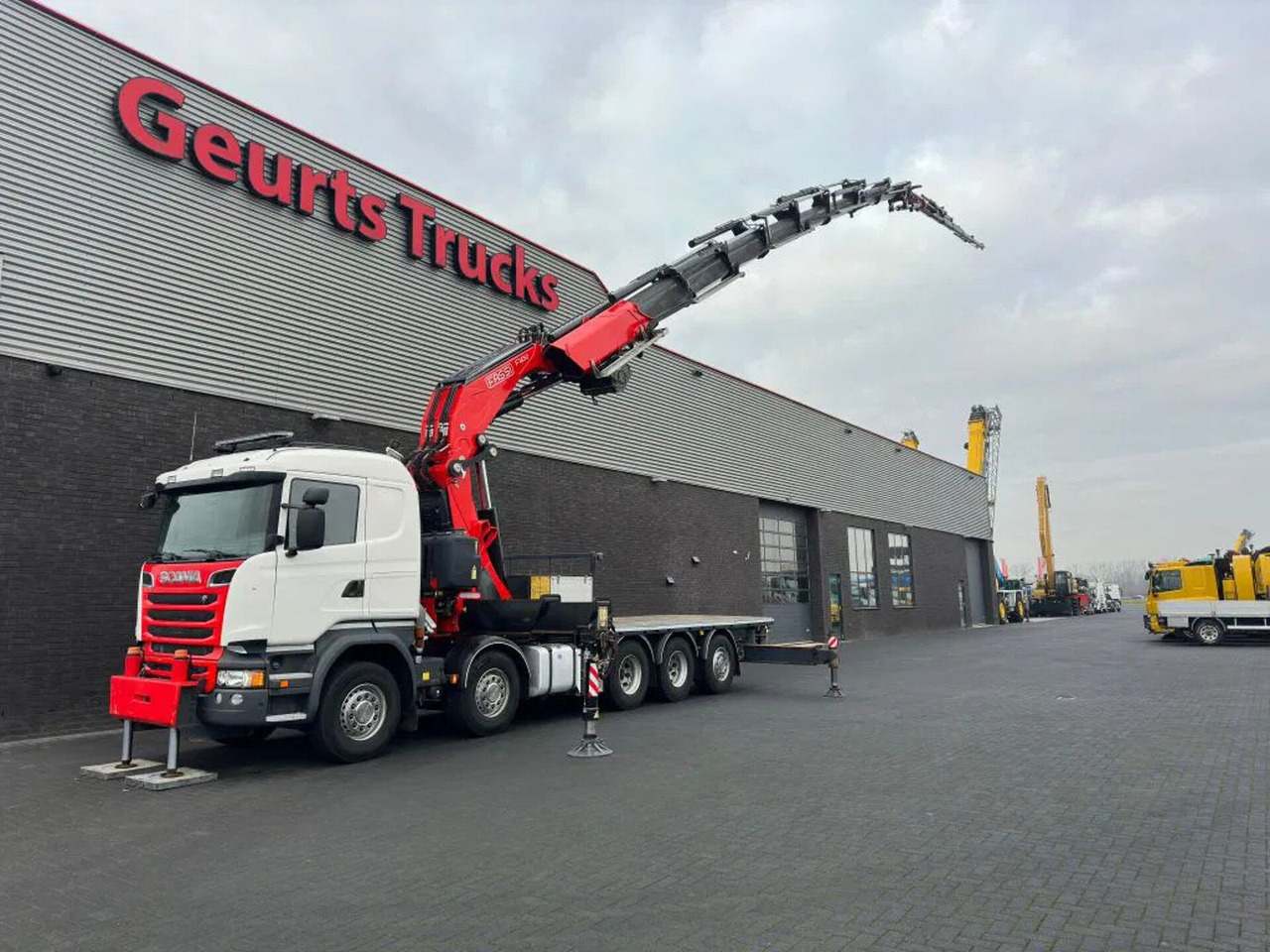 Scania R520 V8 10X4 TRIDEM + F1650RA.2.28 + JIB L816 KR - Kraanwagen: afbeelding 2 Scania R520 V8 10X4 TRIDEM + F1650RA.2.28 + JIB L816 KR - Kraanwagen: afbeelding 2
