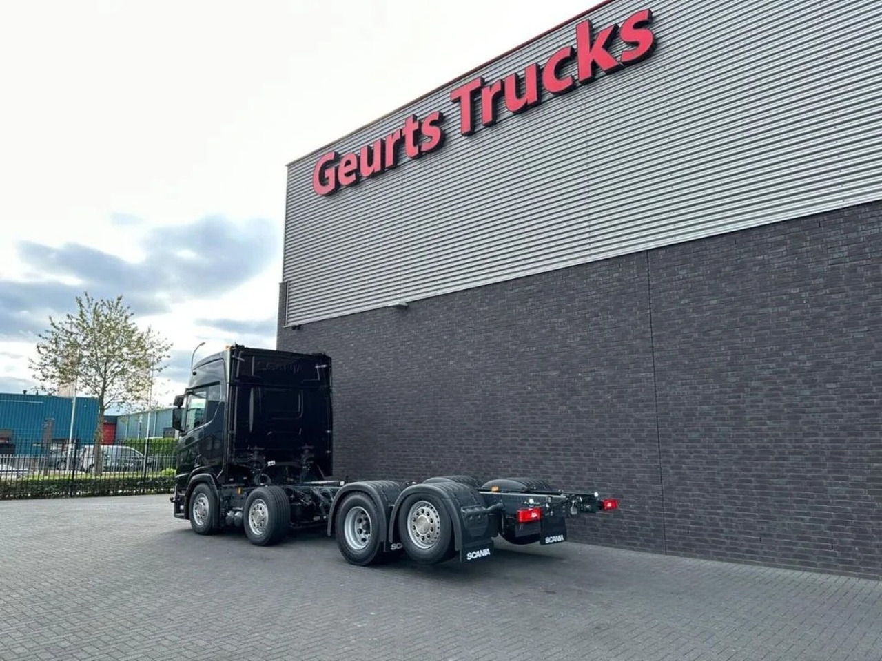 Scania R540 NGS 8X2 CHASSIS NIEUW/NEUE/NEW FULL OPTIONS - Chassis vrachtwagen: afbeelding 3 Scania R540 NGS 8X2 CHASSIS NIEUW/NEUE/NEW FULL OPTIONS - Chassis vrachtwagen: afbeelding 3