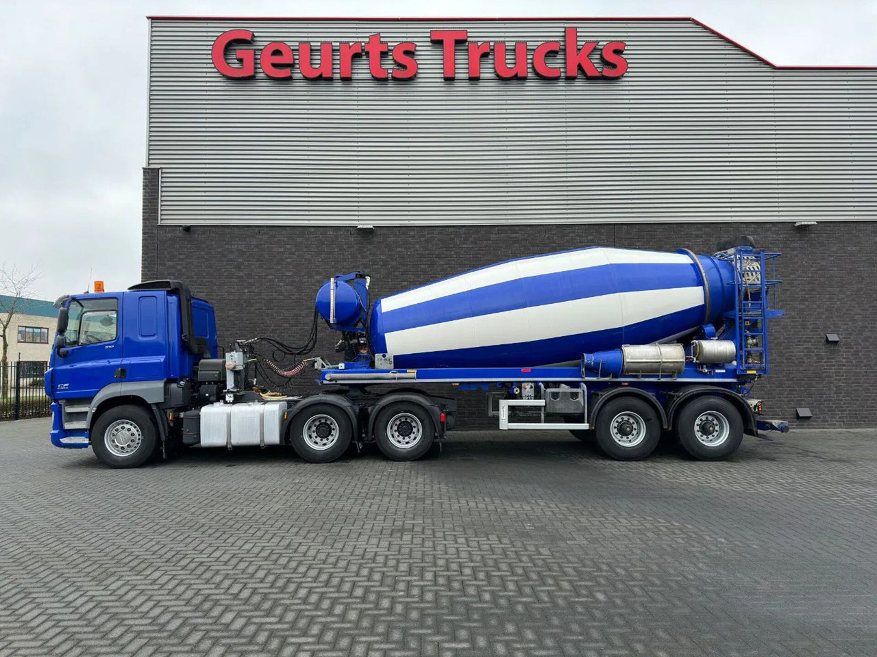 DAF CF 510 6X4 + DE BUF ST2 2-ASSIGE 10M3 CONCRE - Trekker: afbeelding 1 DAF CF 510 6X4 + DE BUF ST2 2-ASSIGE 10M3 CONCRE - Trekker: afbeelding 1